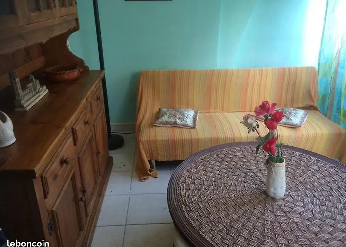 La Golondrina アパート フロンティニャン